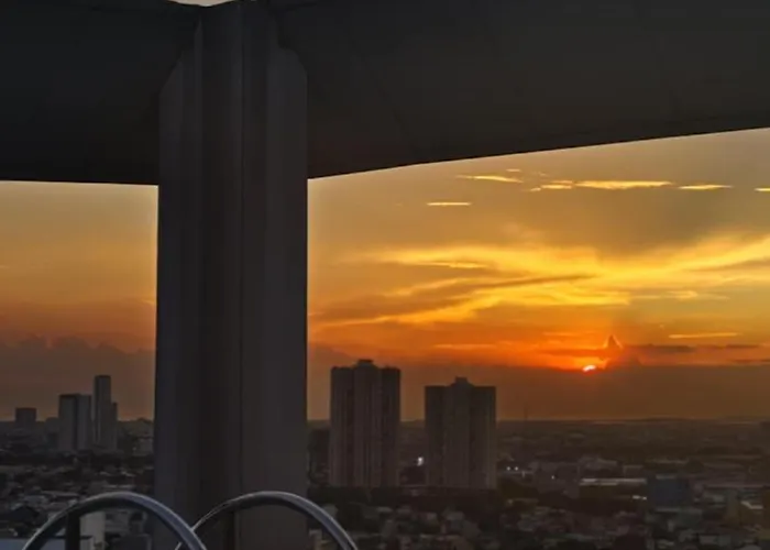 アパートホテル Deluxe One Bedroom By Christine Infront Of Trinoma Mall マニラ市