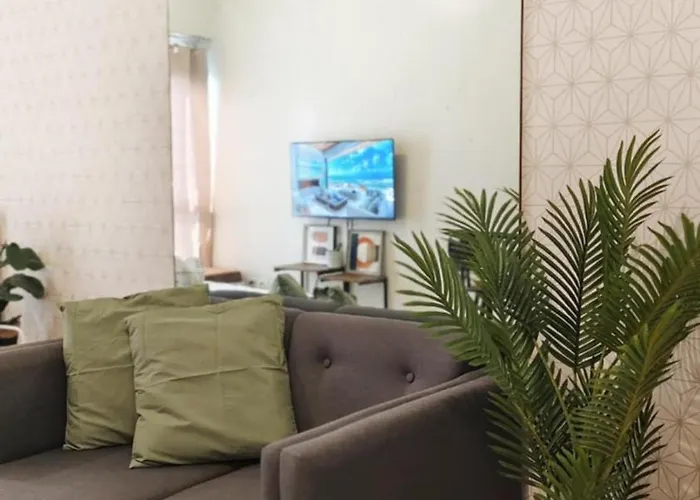 Deluxe One Bedroom By Christine Infront Of Trinoma Mall アパートホテル