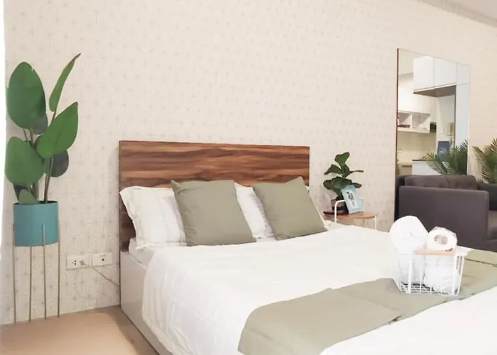 Deluxe One Bedroom By Christine Infront Of Trinoma Mall アパートホテル 3*