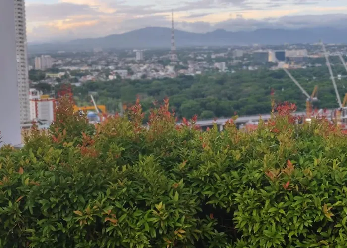 Deluxe One Bedroom By Christine Infront Of Trinoma Mall マニラ市