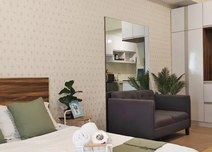 アパートホテル Deluxe One Bedroom By Christine Infront Of Trinoma Mall