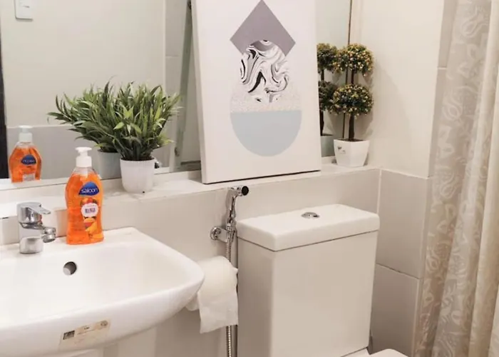 アパートホテル Deluxe One Bedroom By Christine Infront Of Trinoma Mall 3*