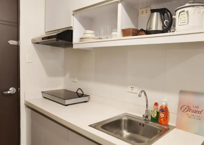 Deluxe One Bedroom By Christine Infront Of Trinoma Mall 3* マニラ市